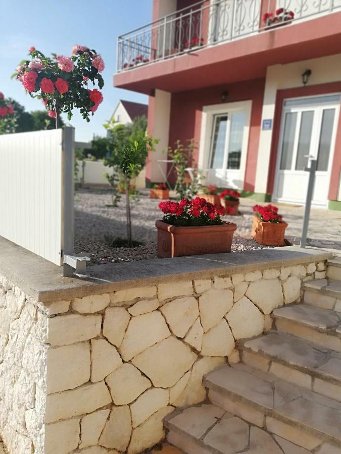 Apartmani Sladic สกราดิน ภายนอก รูปภาพ